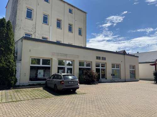 Foto - Büro in Döbeln 1.070,00 € 121.79 m²