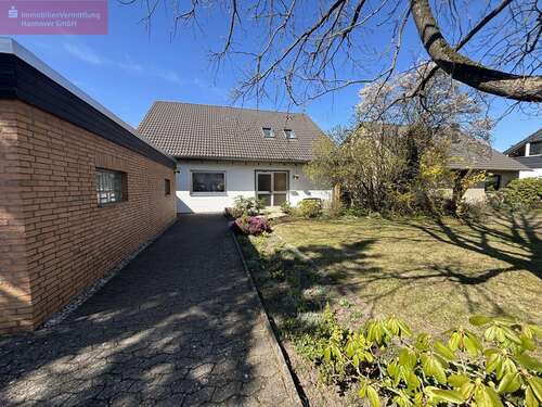 Foto - Haus zum Kaufen in Lehrte 349.000,00 € 206 m²