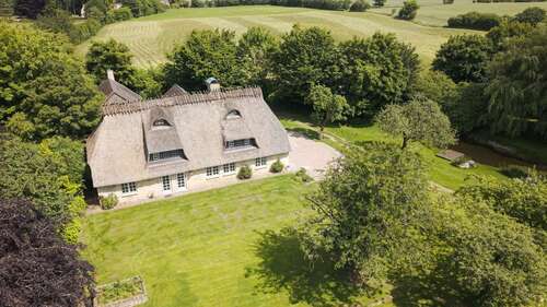 Foto - Haus zum Kaufen in Taarstedt 1.750.000,00 € 230 m²