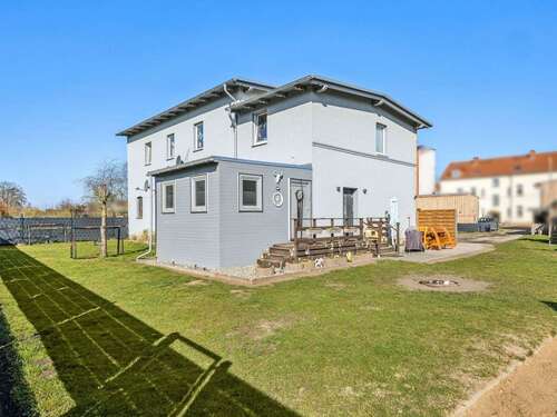 Foto - Haus zum Kaufen in Jarmen 199.000,00 € 180 m²