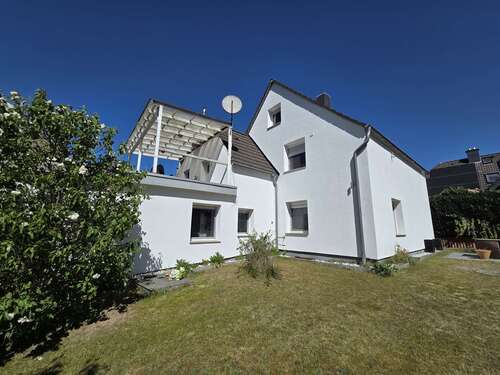 Foto - Haus zum Kaufen in Erkrath 799.000,00 € 246 m²