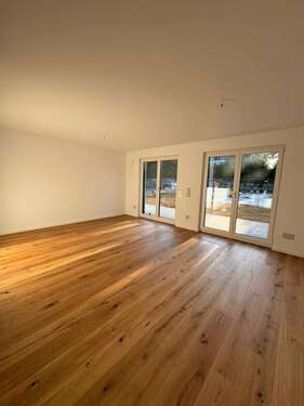 Foto - Haus zum Mieten in Aystetten 2.650,00 € 145 m²