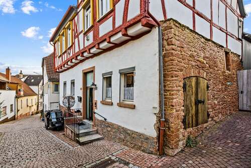 Foto - Haus zum Kaufen in Gelnhausen 395.000,00 € 273 m²