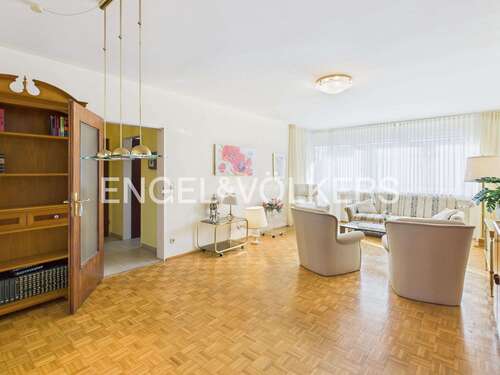 Foto - Wohnung zum Kaufen in Krefeld 165.000,00 € 66 m²