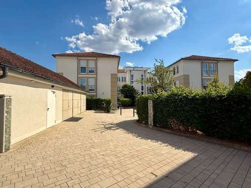 Foto - Wohnung zum Kaufen in Neuendettelsau 330.000,00 € 90.52 m²