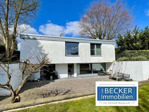 Foto - Haus zum Kaufen in Meerbusch 925.000,00 € 189.4 m²