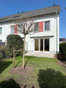 Foto - Haus zum Mieten in Frankfurt am Main 2.600,00 € 156 m²