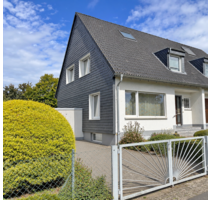 Haus zum Mieten in Bergisch Gladbach 1.390,00 € 105 m²