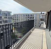 Wohnung zum Mieten in Berlin 2.251,00 € 97.84 m²