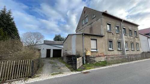 Foto - Haus zum Kaufen in Döbeln 55.000,00 € 220 m²