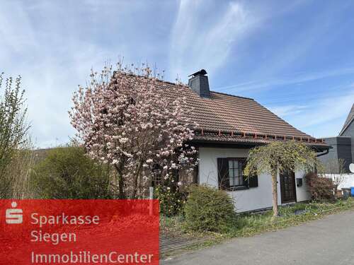 Foto - Haus zum Kaufen in Wilnsdorf 259.000,00 € 110 m²