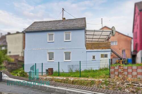 Foto - Haus zum Kaufen in Kirchen (Sieg) 109.000,00 € 220 m²