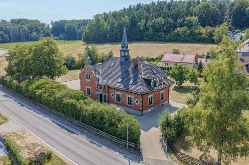 Foto - Haus zum Kaufen in Rödental 975.000,00 € 427 m²