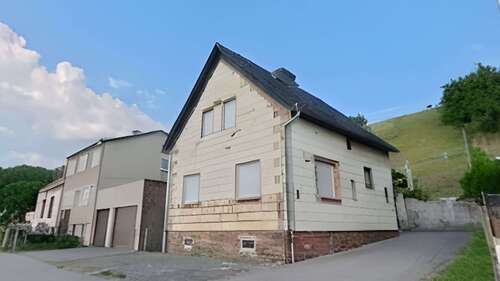 Foto - Haus zum Kaufen in Hartmannsdorf 159.000,00 € 94 m²