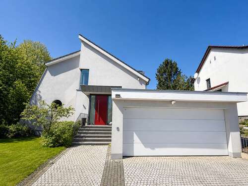 Foto - Haus zum Kaufen in Hofheim am Taunus 1.595.000,00 € 332.13 m²