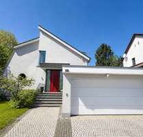 Haus zum Kaufen in Hofheim am Taunus 1.595.000,00 € 332.13 m²