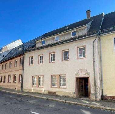 Foto - Haus zum Kaufen in Geringswalde 49.000,00 € 163 m²