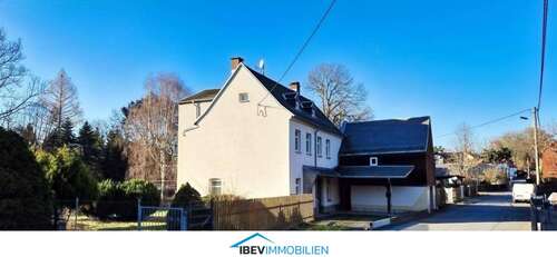 Foto - Haus zum Kaufen in Oelsnitz 84.000,00 € 85 m²