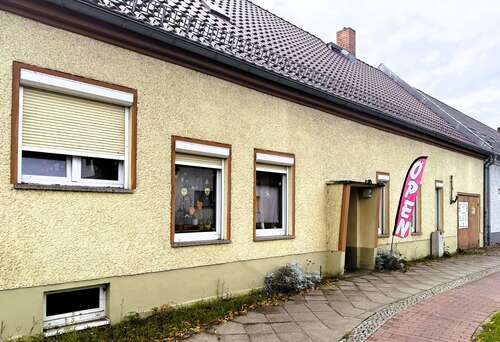 Foto - Haus zum Kaufen in Storkow (Mark) 190.000,00 € 221 m²