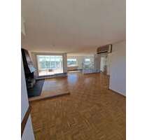 Wohnung zum Mieten in Solingen 1.050,00 € 145 m²