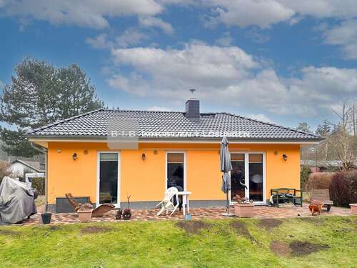 Foto - Haus zum Kaufen in Spreenhagen 295.000,00 € 77 m²