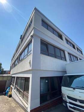 Foto - Büro in Heusenstamm 2.500.000,00 € 2000 m²