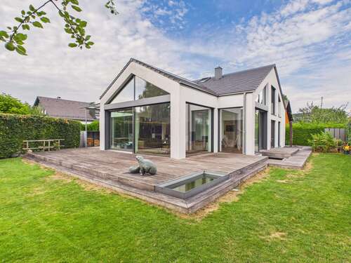 Foto - Haus zum Mieten in Ismaning 10.100,00 € 402 m²