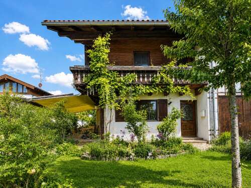 Foto - Haus zum Kaufen in Halfing 640.000,00 € 251.13 m²
