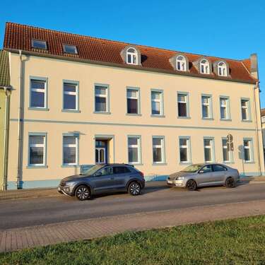 Foto - Wohnung zum Mieten in Friedland 600,00 € 100 m²