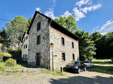 Foto - Haus zum Kaufen in Münstermaifeld 299.000,00 € 220 m²