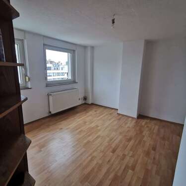 Foto - Wohnung zum Mieten in Ludwigshafen 250,00 € 17 m²