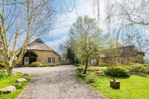 Foto - Haus zum Kaufen in Brodersby 780.000,00 € 275 m²