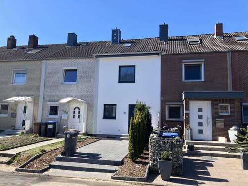 Foto - Haus zum Kaufen in Lübeck 335.000,00 € 67.4 m²