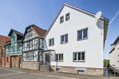 Foto - Haus zum Kaufen in Butzbach 715.000,00 € 410 m²