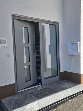 Foto - Haus zum Kaufen in Aldingen 365.000,00 € 210 m²