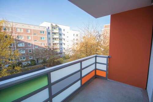 Foto - Wohnung zum Mieten in Halle (Saale) 285,00 € 35.57 m²