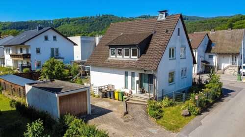 Foto - Haus zum Kaufen in Finnentrop 199.000,00 € 123.4 m²
