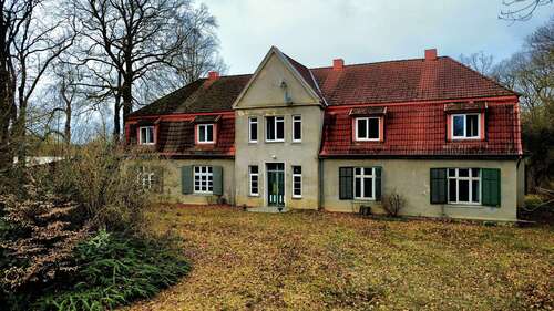 Foto - Haus zum Kaufen in Bad Kleinen Dalliendorf 230.000,00 € 710 m²