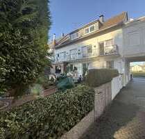 Haus zum Kaufen in Solingen 1.500.000,00 € 887.18 m²