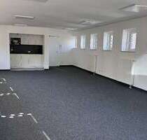 Büro in Solingen 869,00 € 72.42 m²