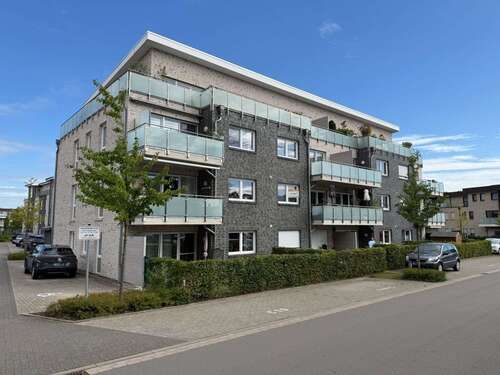 Foto - Wohnung zum Mieten in Westerstede 845,00 € 80.49 m²