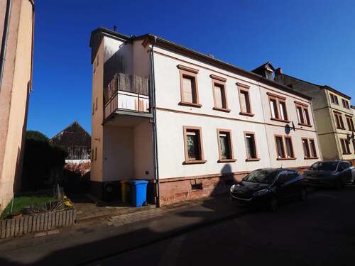 Foto - Haus zum Kaufen in Zweibrücken 220.000,00 € 234 m²