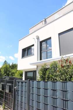 Foto - Haus zum Mieten in Offenbach 2.500,00 € 158.26 m²