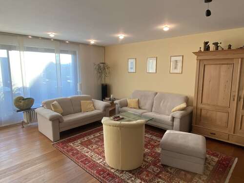 Foto - Haus zum Kaufen in Leinfelden-Echterdingen 695.000,00 € 148.71 m²