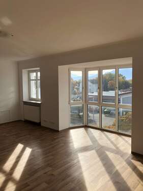 Foto - Wohnung zum Mieten in Freilassing 1.280,76 € 107 m²