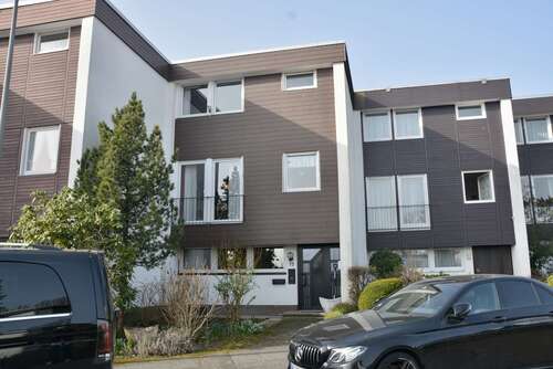 Foto - Haus zum Kaufen in Wiesbaden Klarenthal 545.000,00 € 137 m²