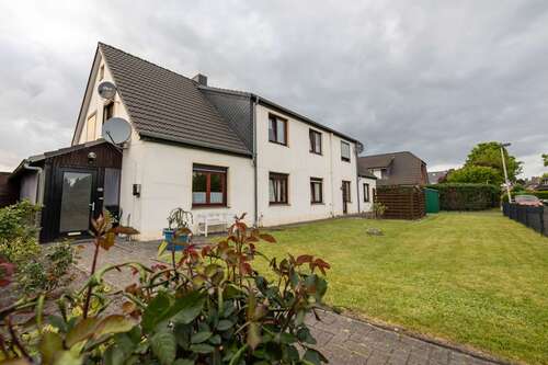 Foto - Haus zum Kaufen in Delmenhorst 435.000,00 € 281 m²