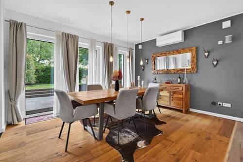 Foto - Haus zum Kaufen in Solingen 885.000,00 € 171.94 m²