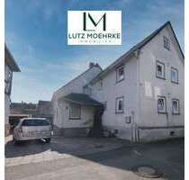 Haus zum Kaufen in Aßlar 219.000,00 € 186.35 m²