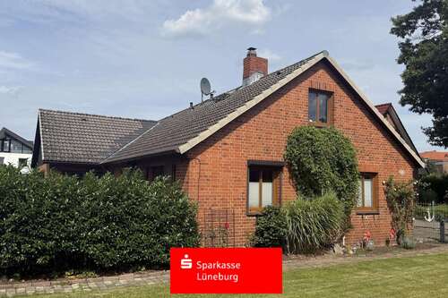 Foto - Haus zum Kaufen in Hohnstorf 248.000,00 € 121 m²